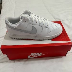 Men’s Nike dunk LOW WHITE PURE PLATINUM
